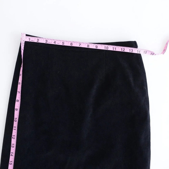 Vintage Glensport Black Midi A-Line Skirt Made in Canada Size 6 - Picture 4 of 9